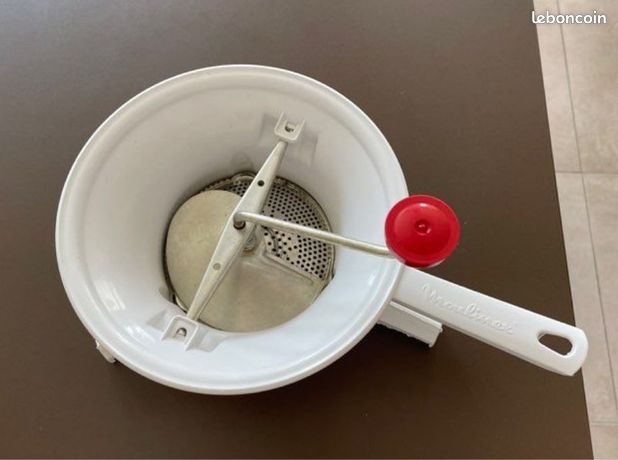 Presse purée Manuel moulinex