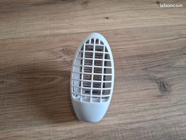 Prise Anti Moustique & Anti-Mouche avec lumière UV
