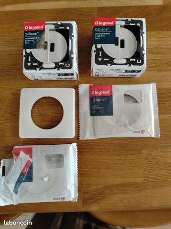Prise chargeur Legrand celiane USB A+C
