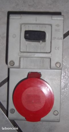 Prise de courant ILME 32 amperes