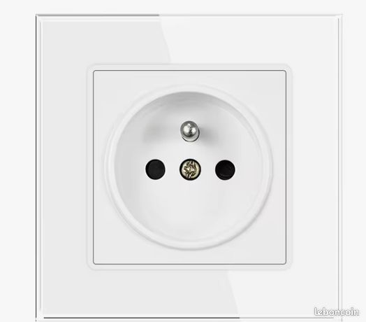 Prise électrique murale 6A 250V 82*82mm panneau en VERRE TREMPÉ miroir