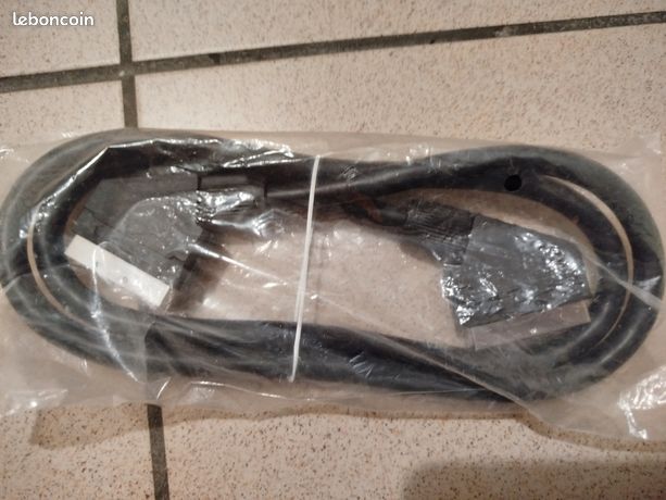 Prise péritel neuve