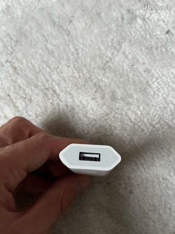 Prise murale chargeur blanc iPhone