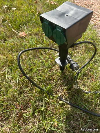 Prises de jardin étanches