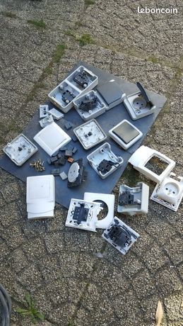 Prises interrupteurs Legrand câbles électriques 4mm2