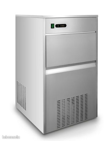 Prix TTC Machine à glaçons professionnelle 80 kg/24h partout en France