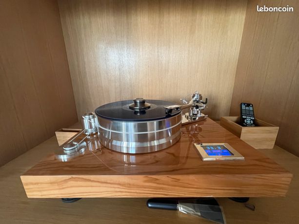 Pro-Ject Signature 12 première main finition noyer A saisir