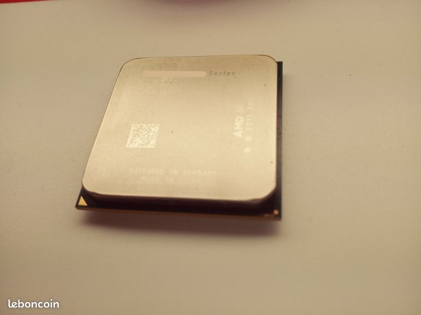 Processeur AMD AD6500OKA44HL A8-Series A8-6500 41 GHz 4 cores