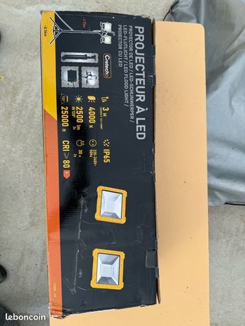 Projecteur de chantier à led