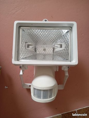Projecteur détecteur de mouvement