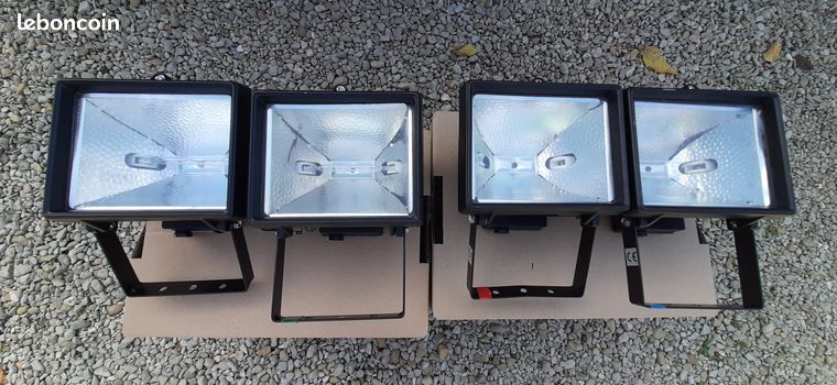 Projecteur halogène