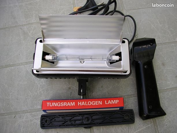 Projecteur portable des années 60/70
