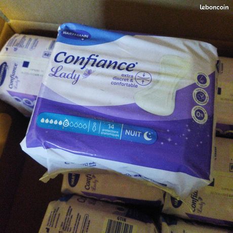 Protection fuites urinaires femme