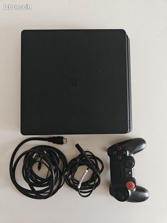 PS4 slim avec manette