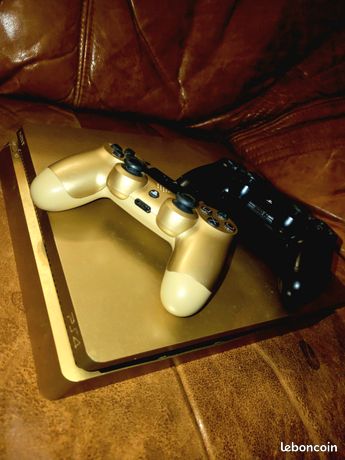 Ps4 slim gold + 2 manettes SANS CÂBLE fournits avec la console