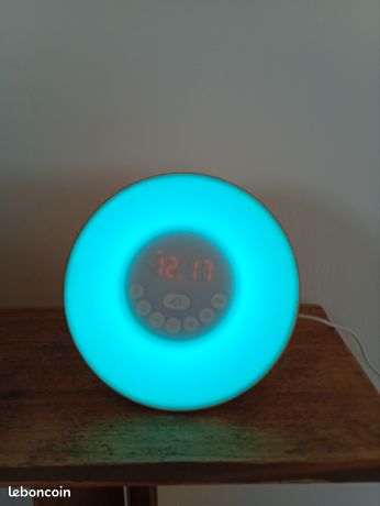 Réveil simulateur d'aube