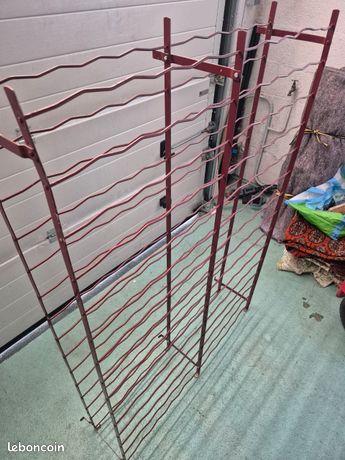 Rack à bouteilles très bon etat