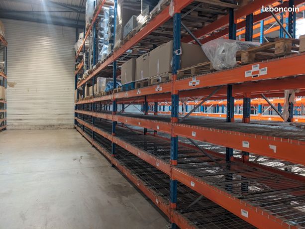 Rack de stockage d'occasion