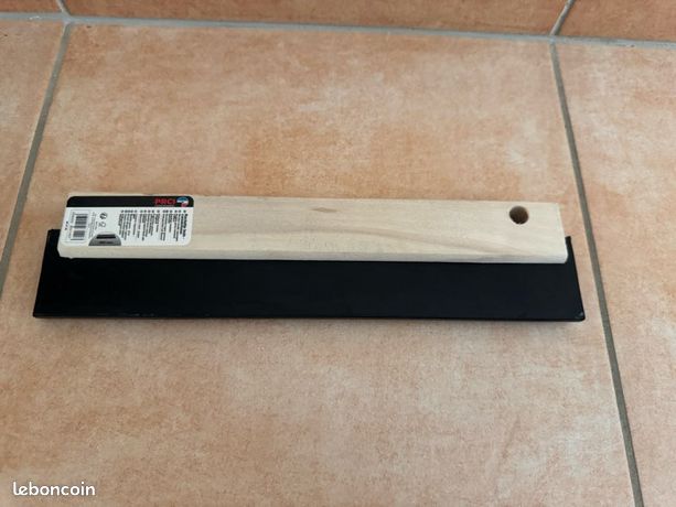 Raclette bois caoutchouc