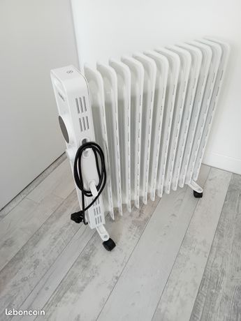Radiateur à bain d'huile VALBERG