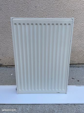 Radiateur à eau chaude double rang 50 cm