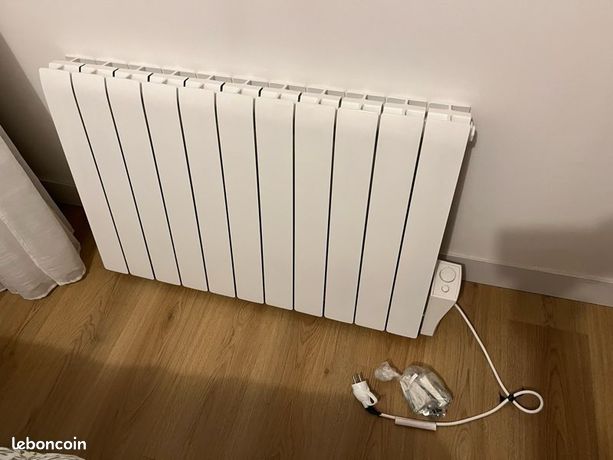 Radiateur dappoint à inertie sèche. 1800w