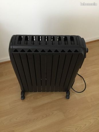Radiateur électrique à énergie fluide noir Delonghi