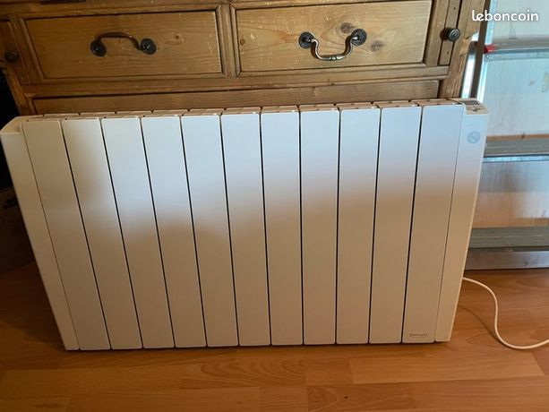 Radiateur électrique à inertie fluide Delonghi dolce 1800W