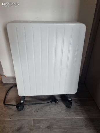 Radiateur électrique à inertie sèche