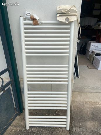 Radiateur electrique pour salle de bain
