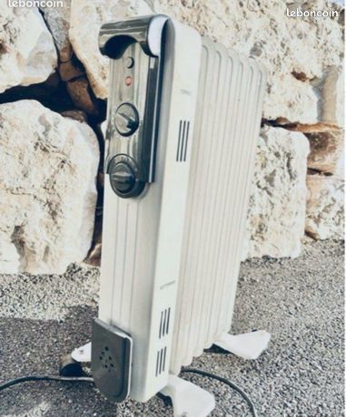 Radiateur fluide sur roulettes