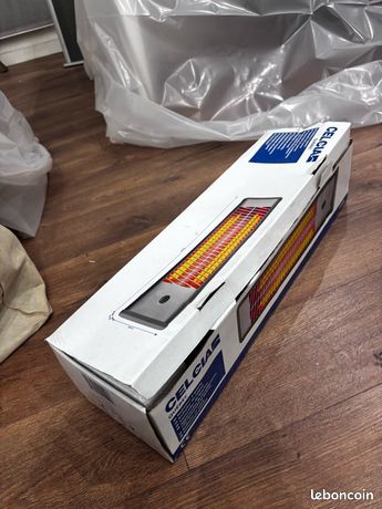 Radiateur infrarouge mural CELGIA neuf en boîte chauffage instantané