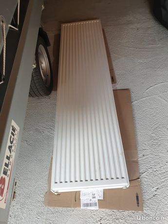 RADIATEUR VERTICAL de chauff centrale