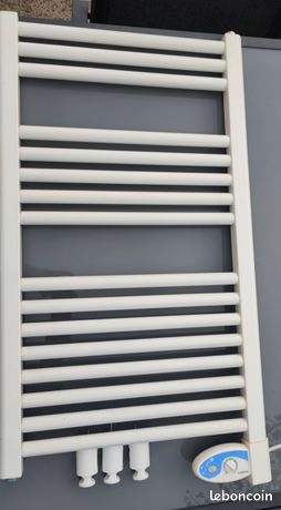 Radiateur électrique sèche-serviettes