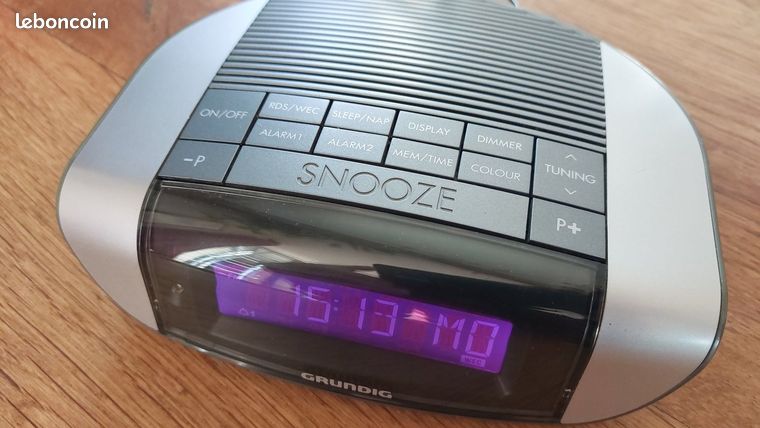 Radio réveil Grunding RDS