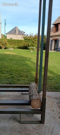 Range bûches métal