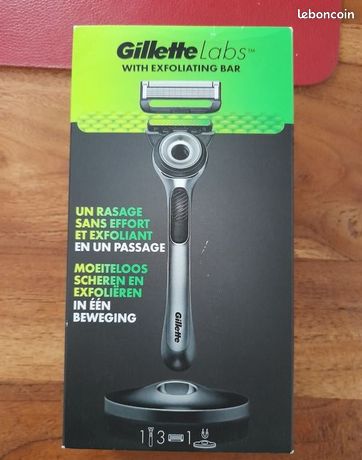 Rasoir Gillette Labs neuf avec 2 lames supplémentaires