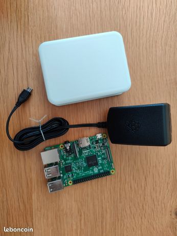 Raspberry Pi 3B v1.2 + boîtier + alim officielle +SD16 ( possible)