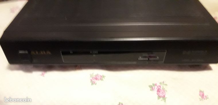 Récepteur satellite alba