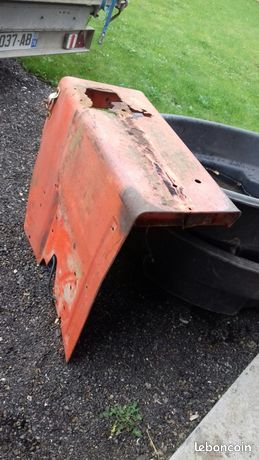 Recherche ailes de tracteur Renault 421 361 ou 321