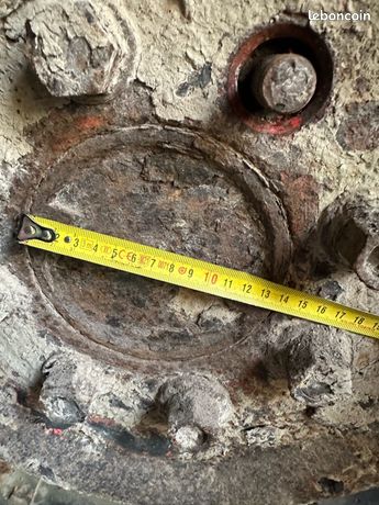 Recherche jantes arrière tracteur Same cinturion 75