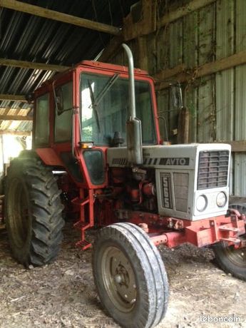 Recherche tracteur Avto Belarus