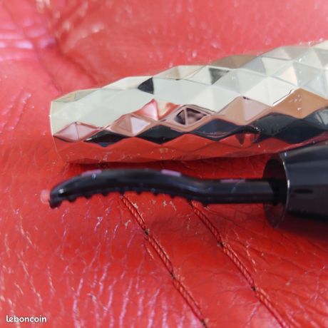 Recourbe cils chauffant neuf emballé