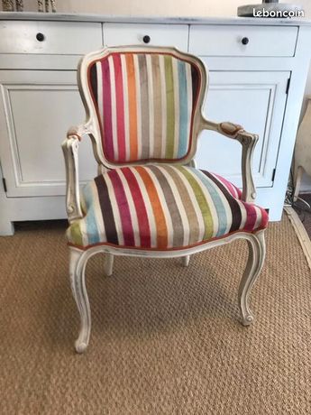 Réfection de vieux fauteuils et canapés