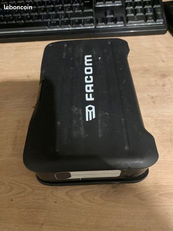 Réfractomètre FACOM. Appareille optique mesure liquide