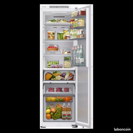 Réfrigérateur 1 porte encastrable SAMSUNG BRR29703EWW/EF Metal Cooling