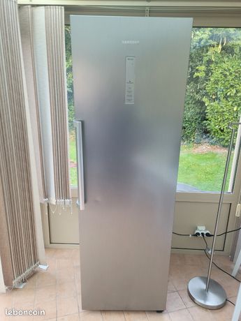 Réfrigérateur armoire samsung