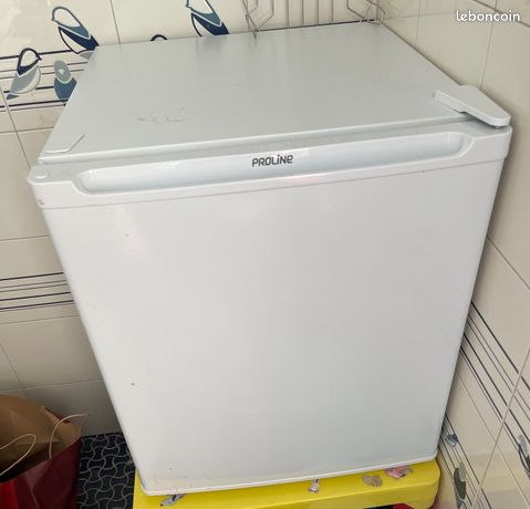 Réfrigérateur bar Proline BRF47