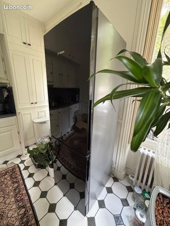 Réfrigérateur combiné BOSCH KGV36VBEAS 307L