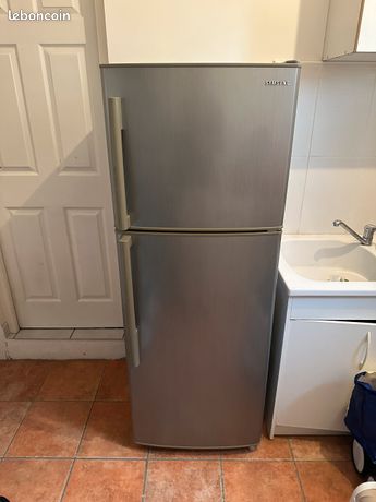 Réfrigérateur combiné congélateur NO FROST inox